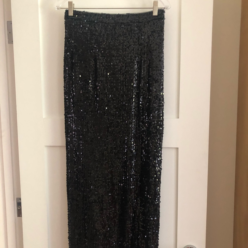 Aidan Mattox Sequin 2 Piece Gown - Picture 9 of 13